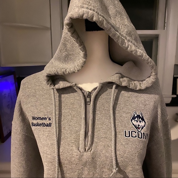 uconn basketball sweatshirt